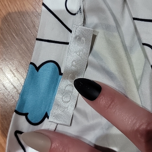 ACDC Rag Kawaii crop tee small from Japan - Picture 3 of 5